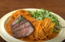 Spaghetti in Spicy Pink Sauce with Seared Steak